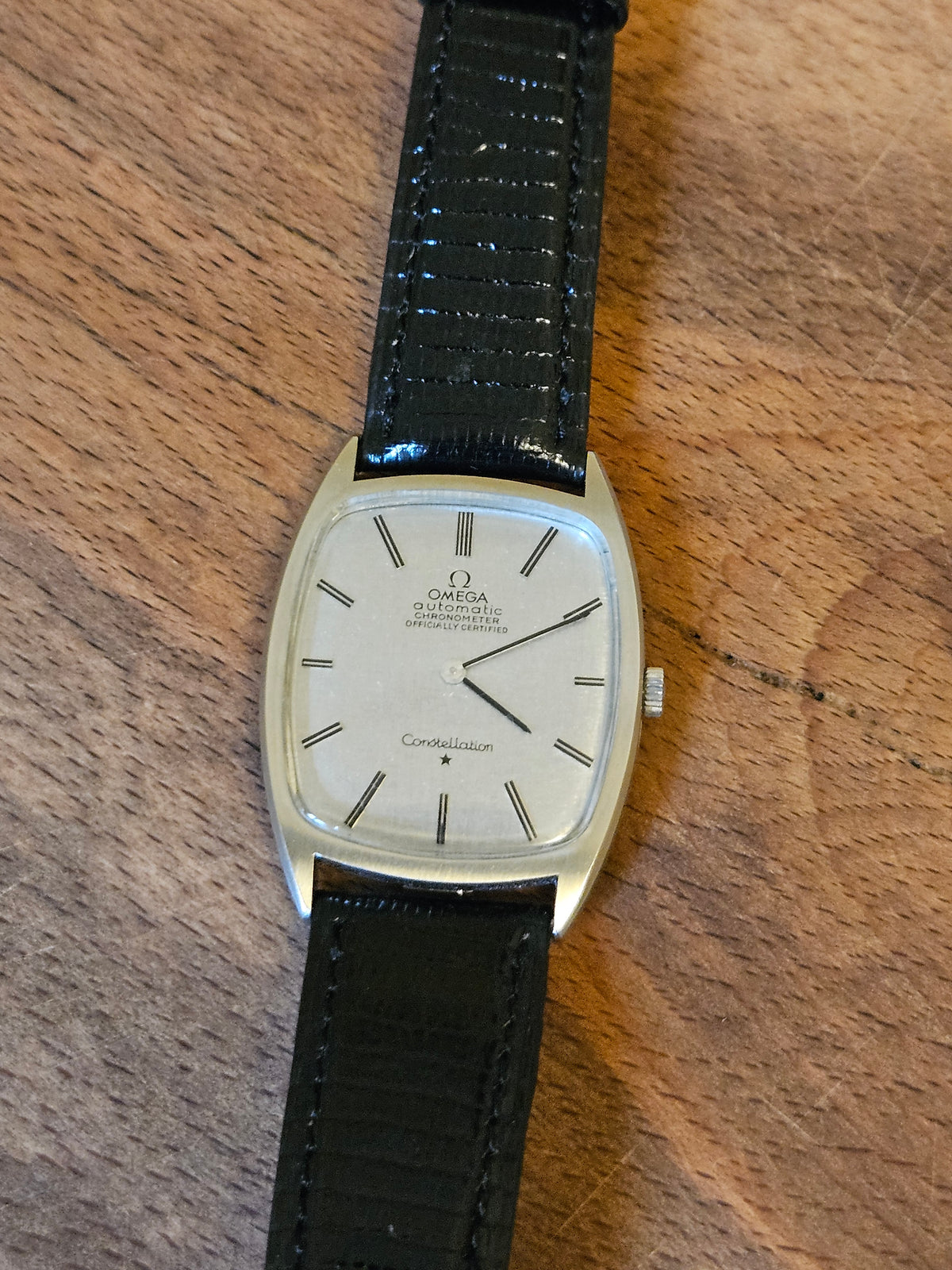Omega Constellation Automatic Tonneau Ref. 153.014 chronometer (471)