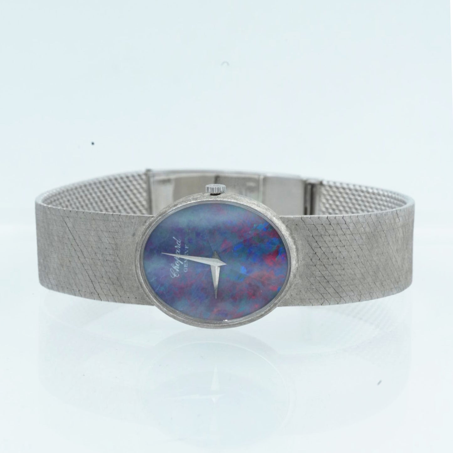 Chopard Vintage Dress Watch with Opal Dial in 18k White Gold Ref. 5029