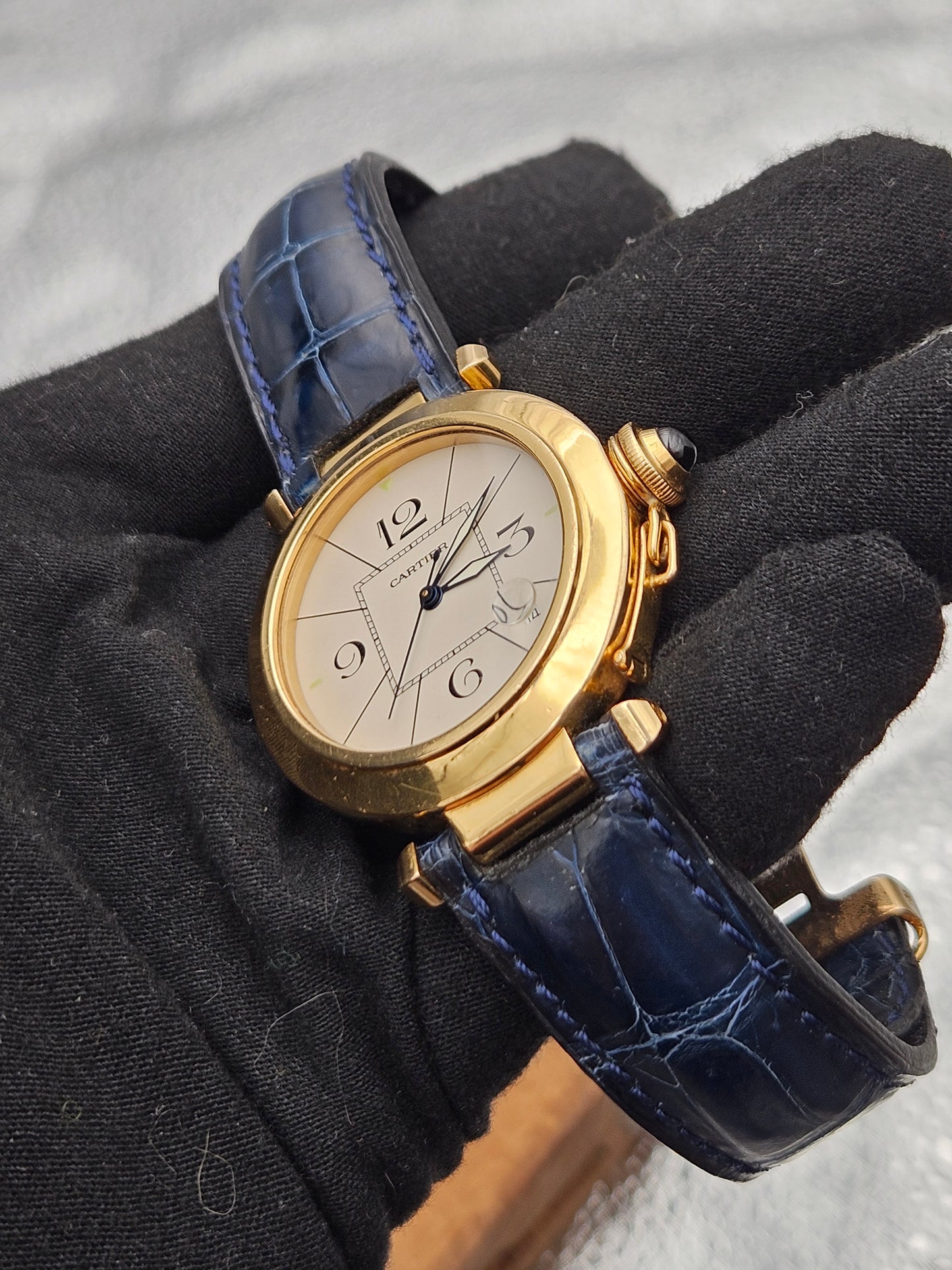 Cartier Pasha 38mm 18k gold Ref. 1020 1991