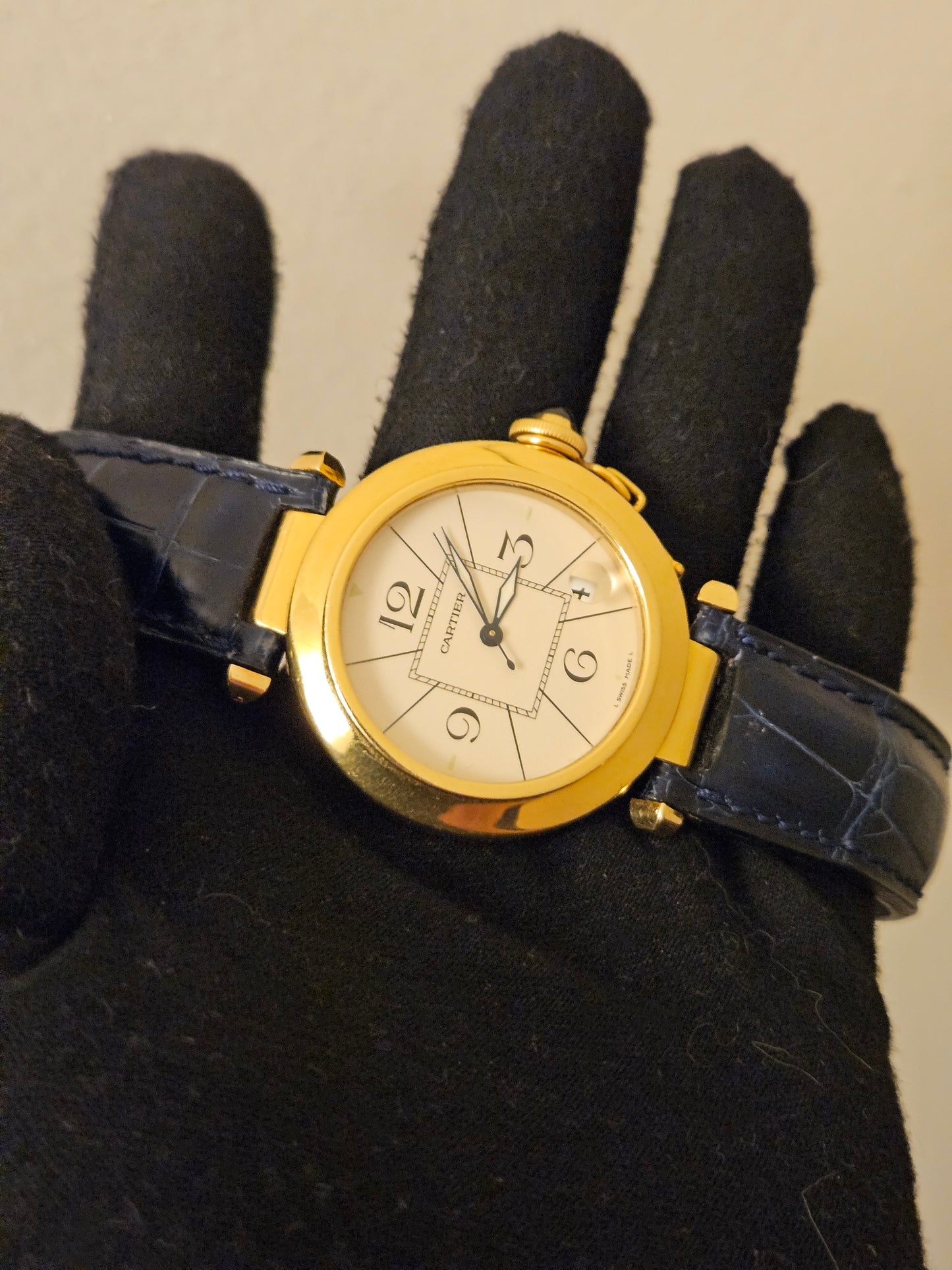 Cartier Pasha 38mm 18k gold Ref. 1020 1991