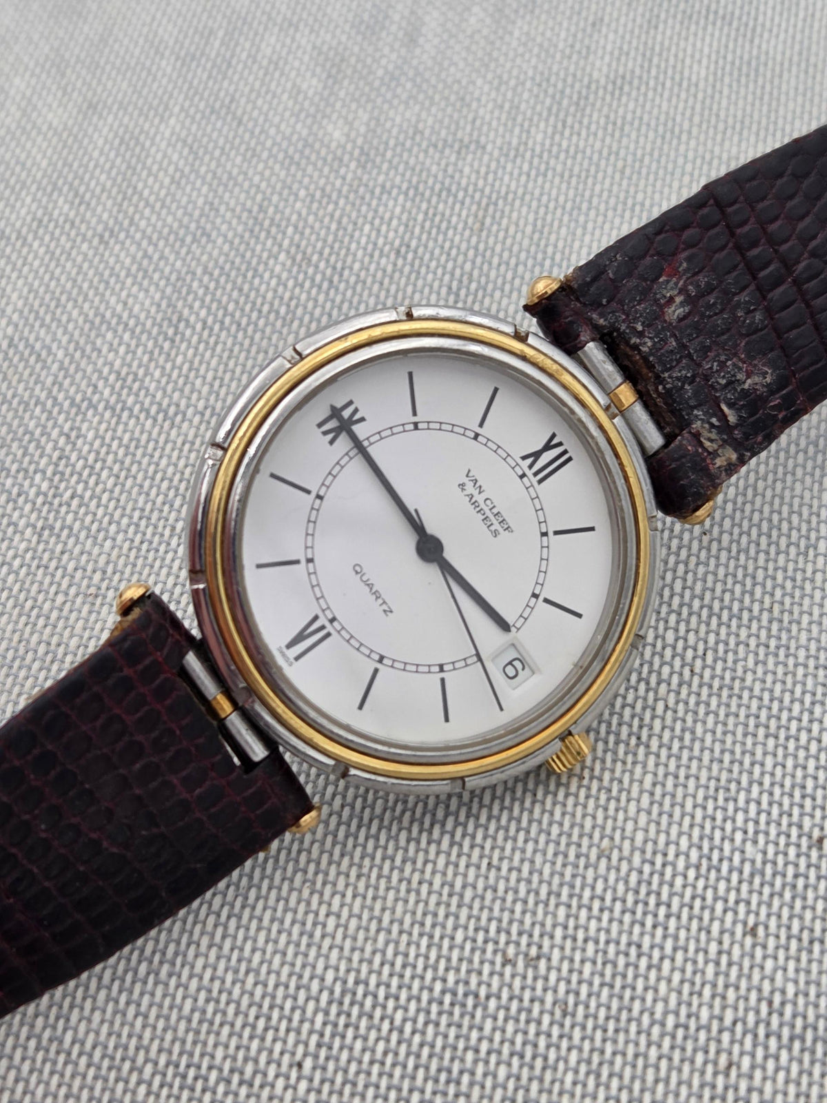 Van Cleef & Arpels La Collection 18k gold and steel quartz (243)