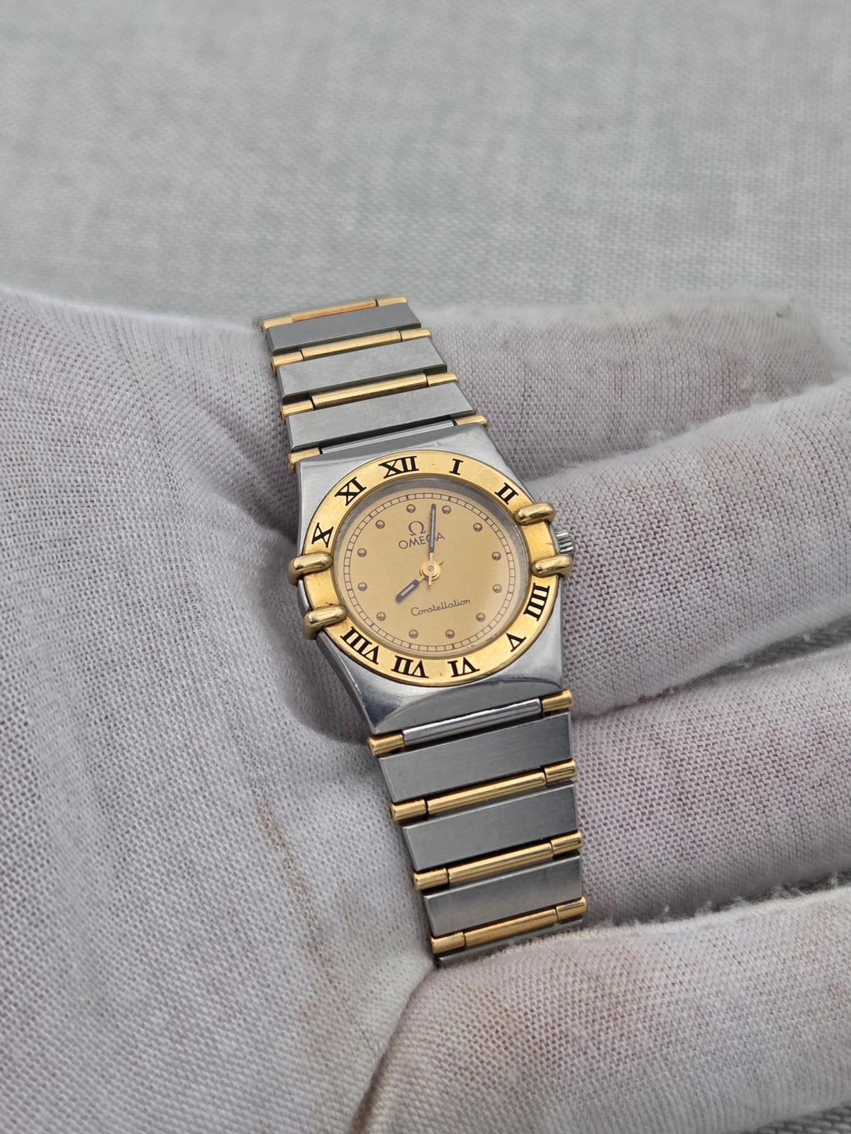 Omega Constellation ladies Full bar quartz 795.1080