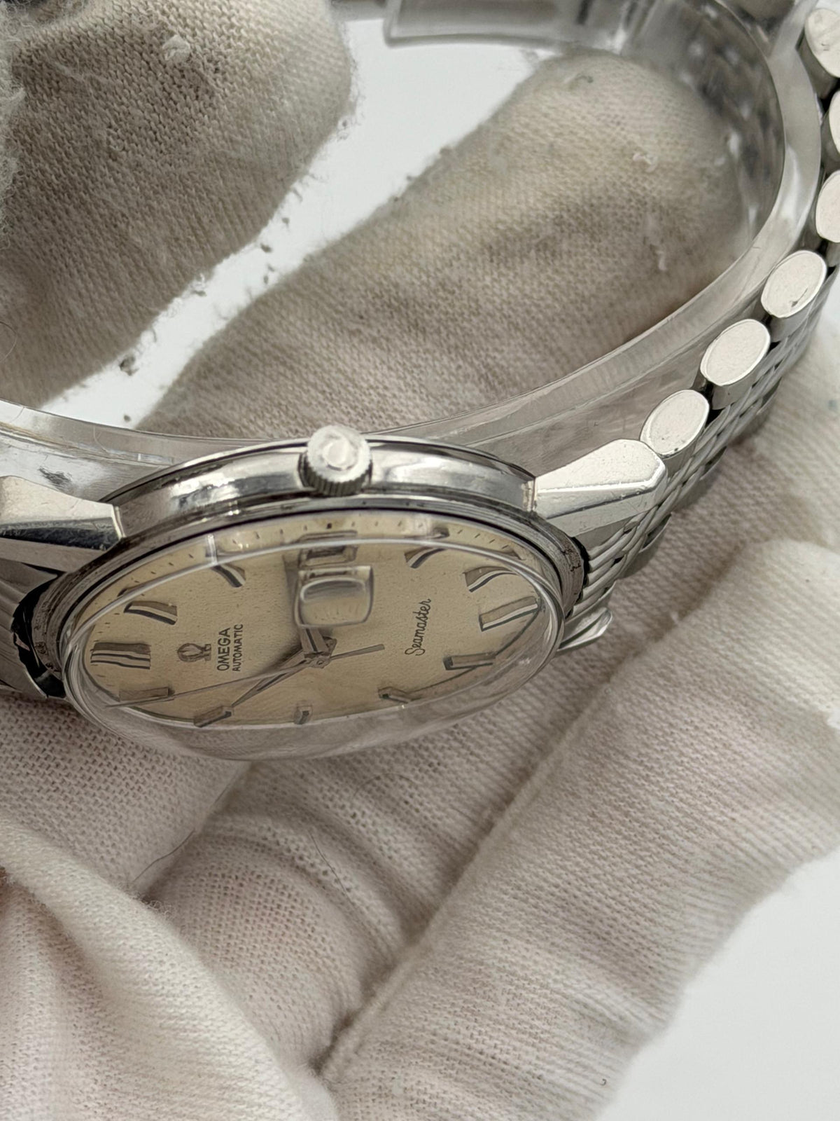 Omega Vintage Seamaster automatic in steel Serviced 1y warranty 166.003