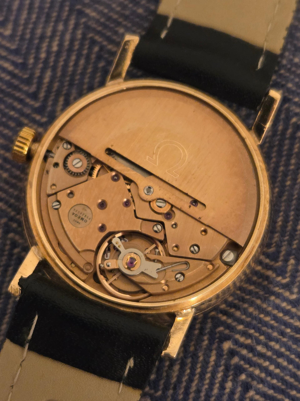 Omega Genève 18k gold , serviced, Genève automatic