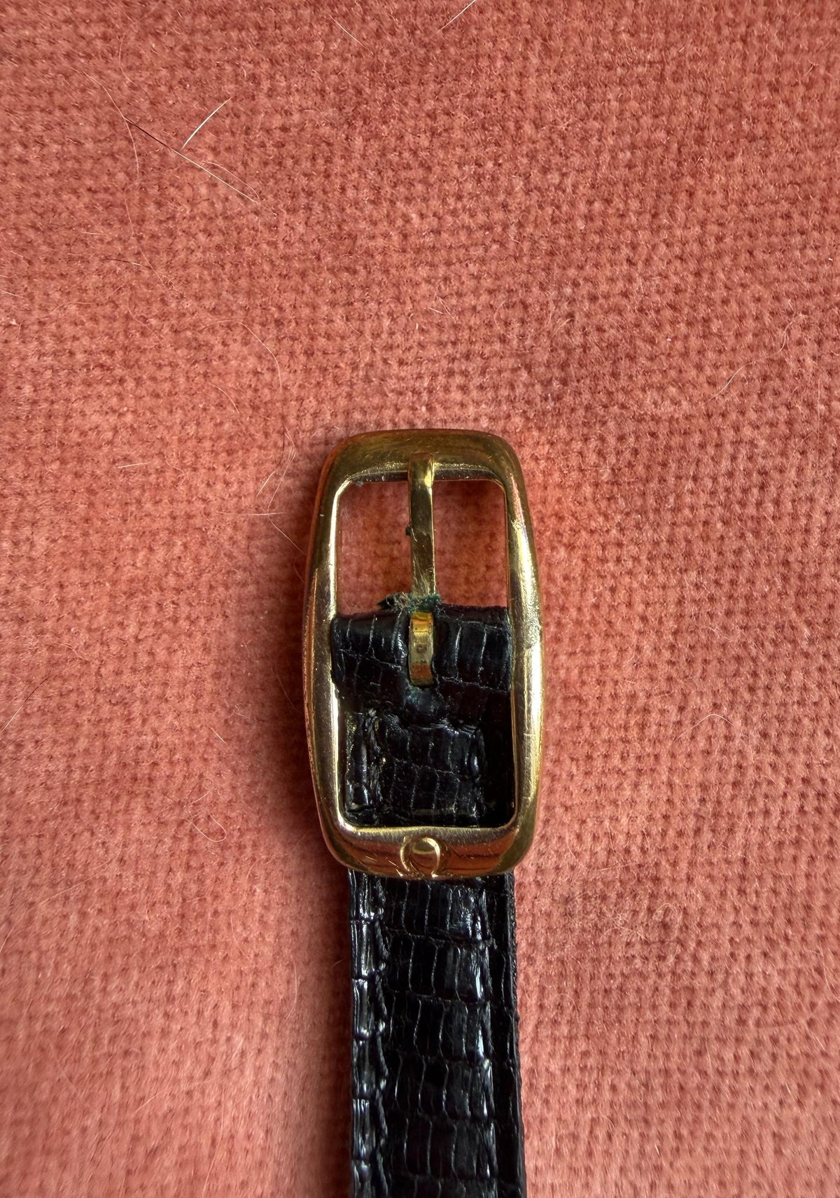 Omega De Ville Tank Mini Lady's Dress Watch 18k yellow gold case with diamond corners tank 18k
