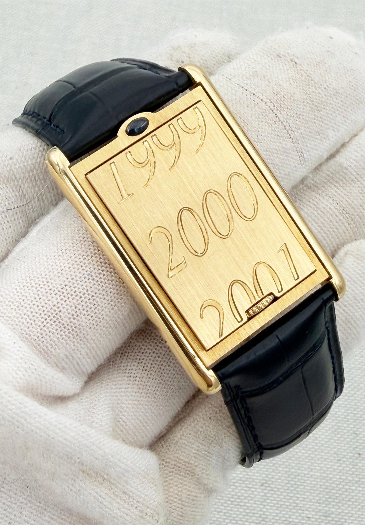 Cartier Tank Tank Basculante, original papers serviced 2025