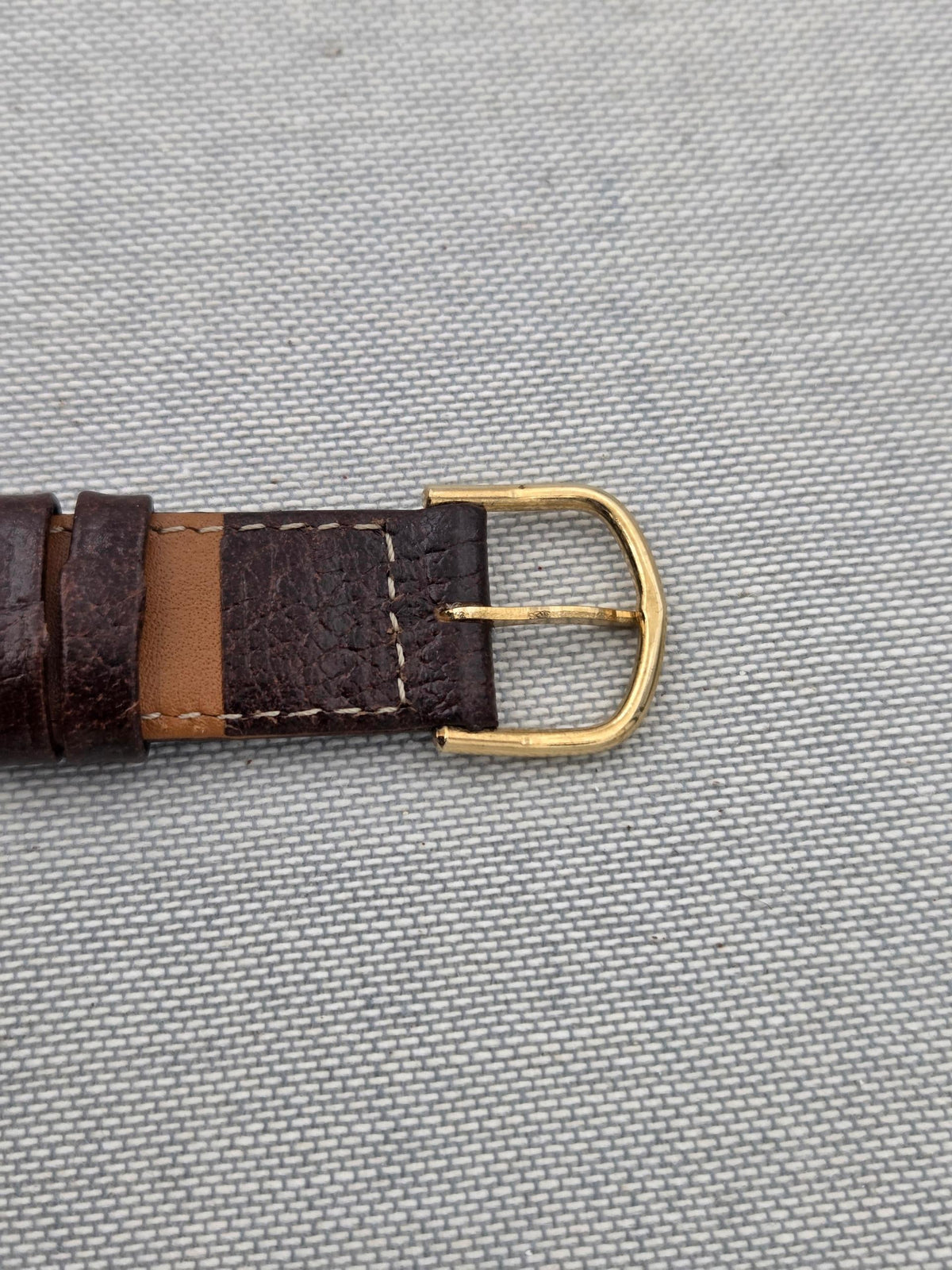 Omega Seamaster Jubilée 18k gold quartz (526)