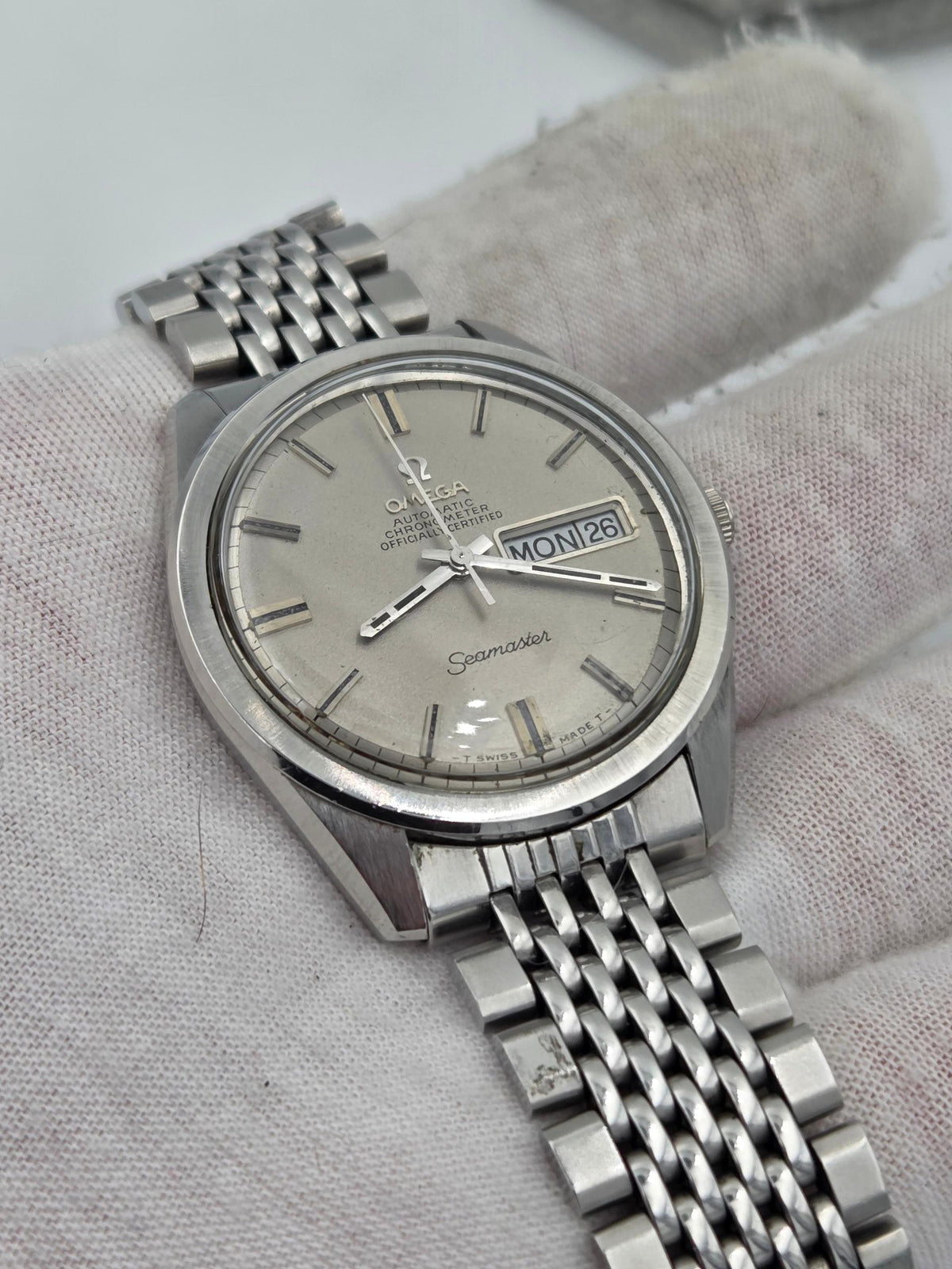 Omega Seamaster Chronometer day date sparkle 36mm