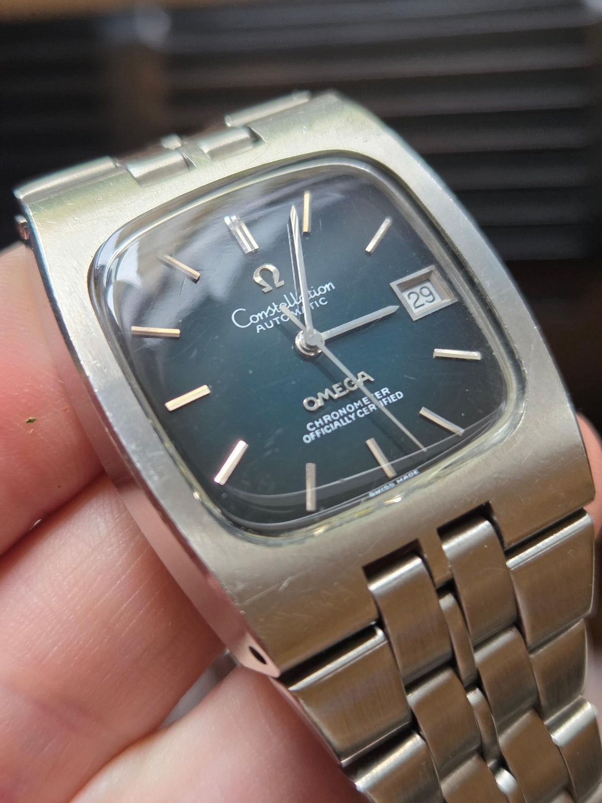 Omega Constellation Rare Dark green to black gradient dial (274)
