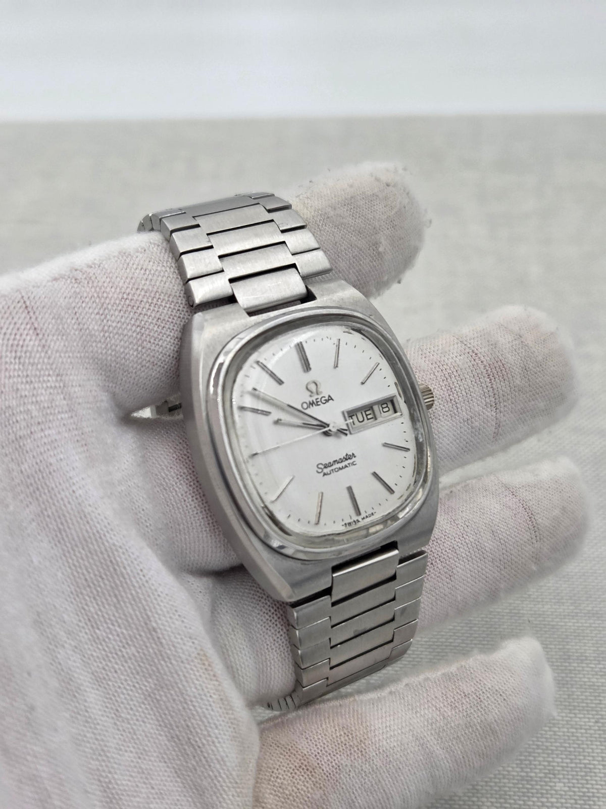 Omega Seamaster Serviced 1y warranty 166.0216