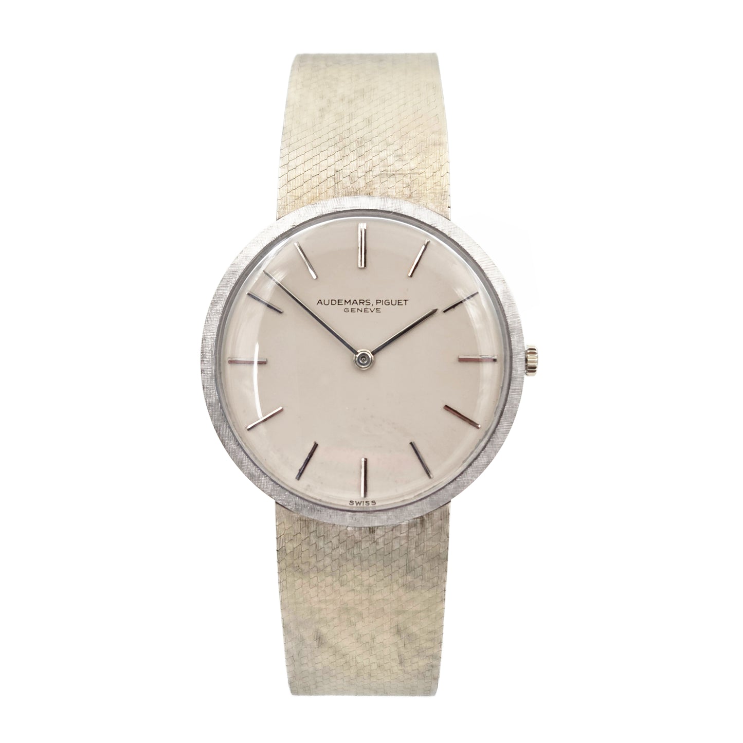 Audemars Piguet Vintage “Disco Volante” in 18k White Gold, 34mm (Manual Movement)