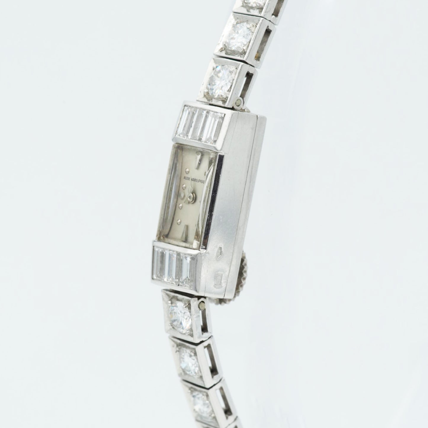 Audemars Piguet Vintage Platinum Diamond Bracelet Watch circa. 1950-60s