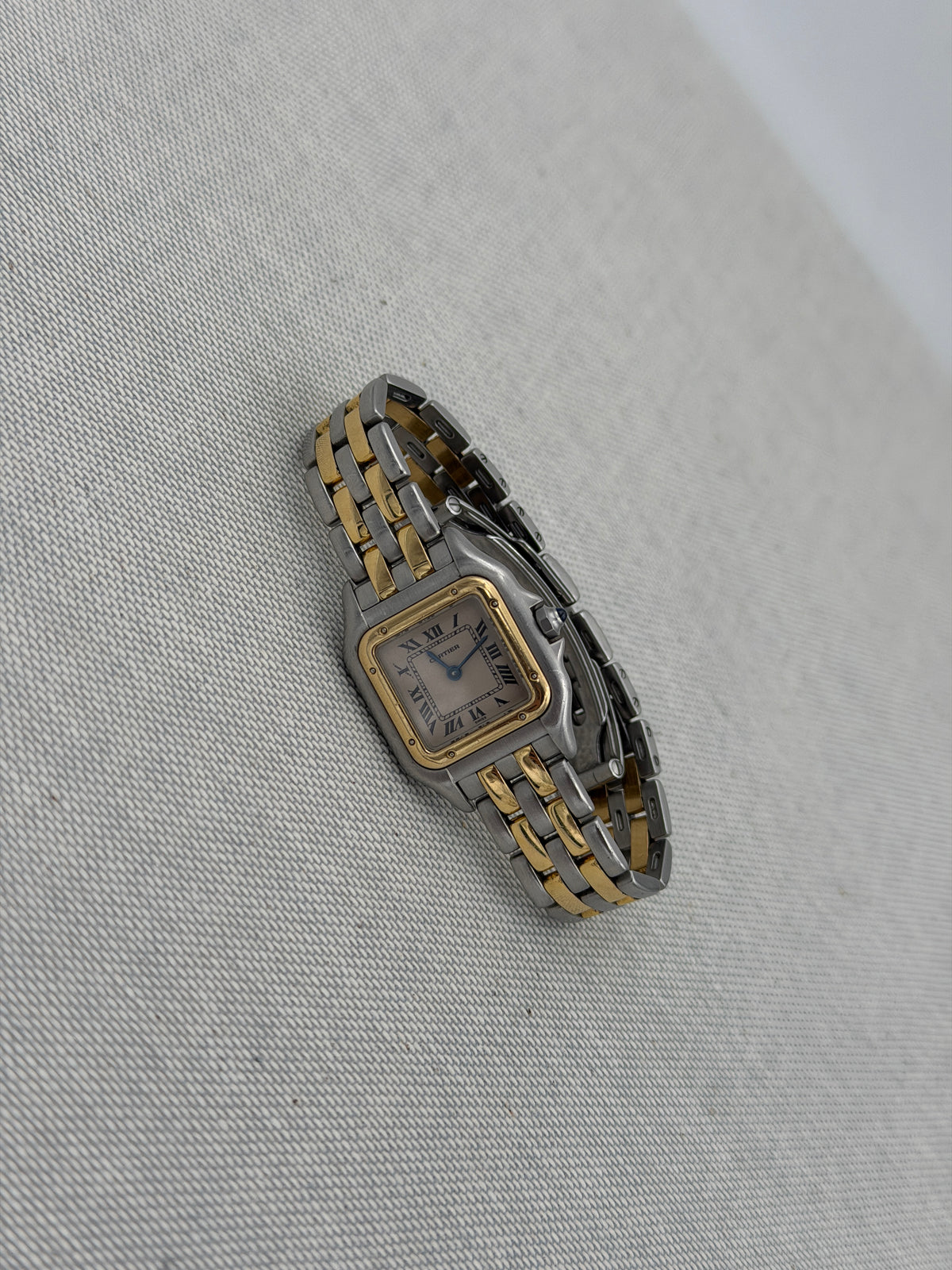 Cartier Panthère PM Small model Panthère 2-row gold similar to 1120