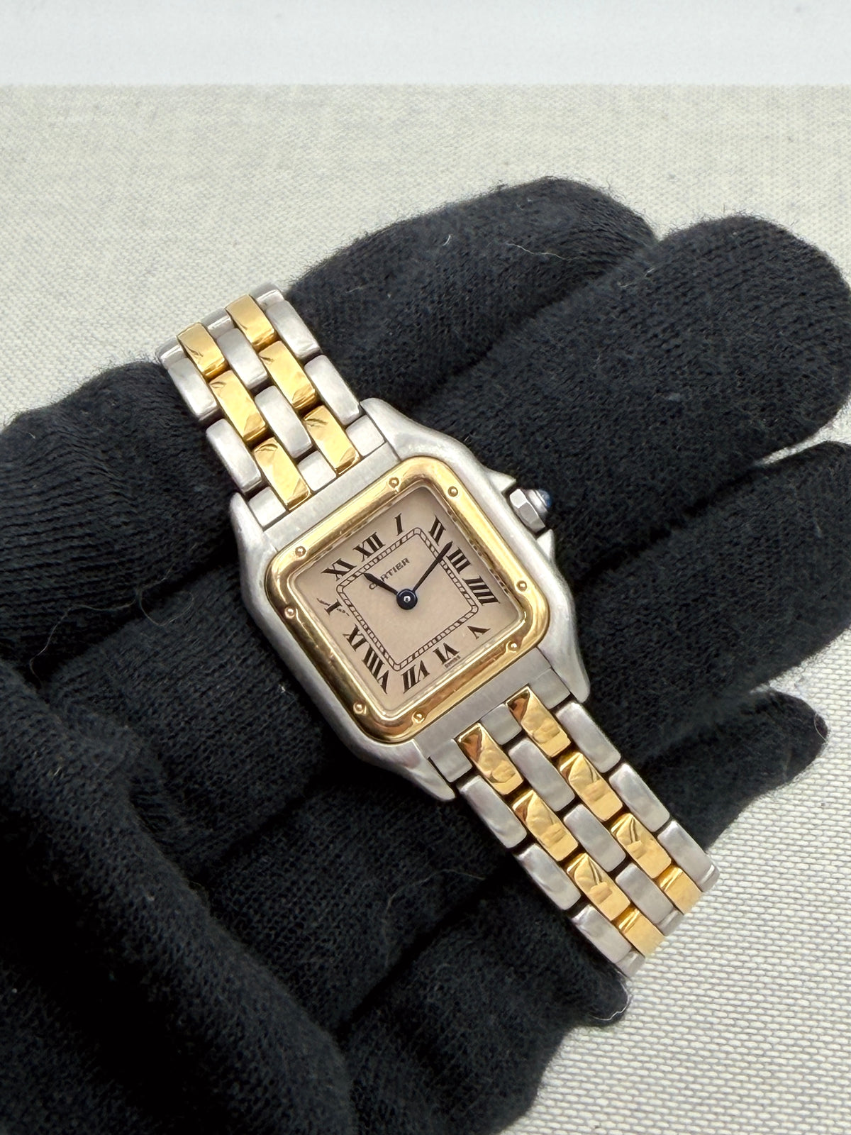 Cartier Panthère PM Small model Panthère 2-row gold similar to 1120