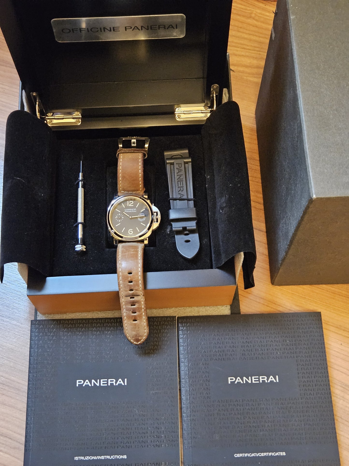 Panerai pam590 pam00590