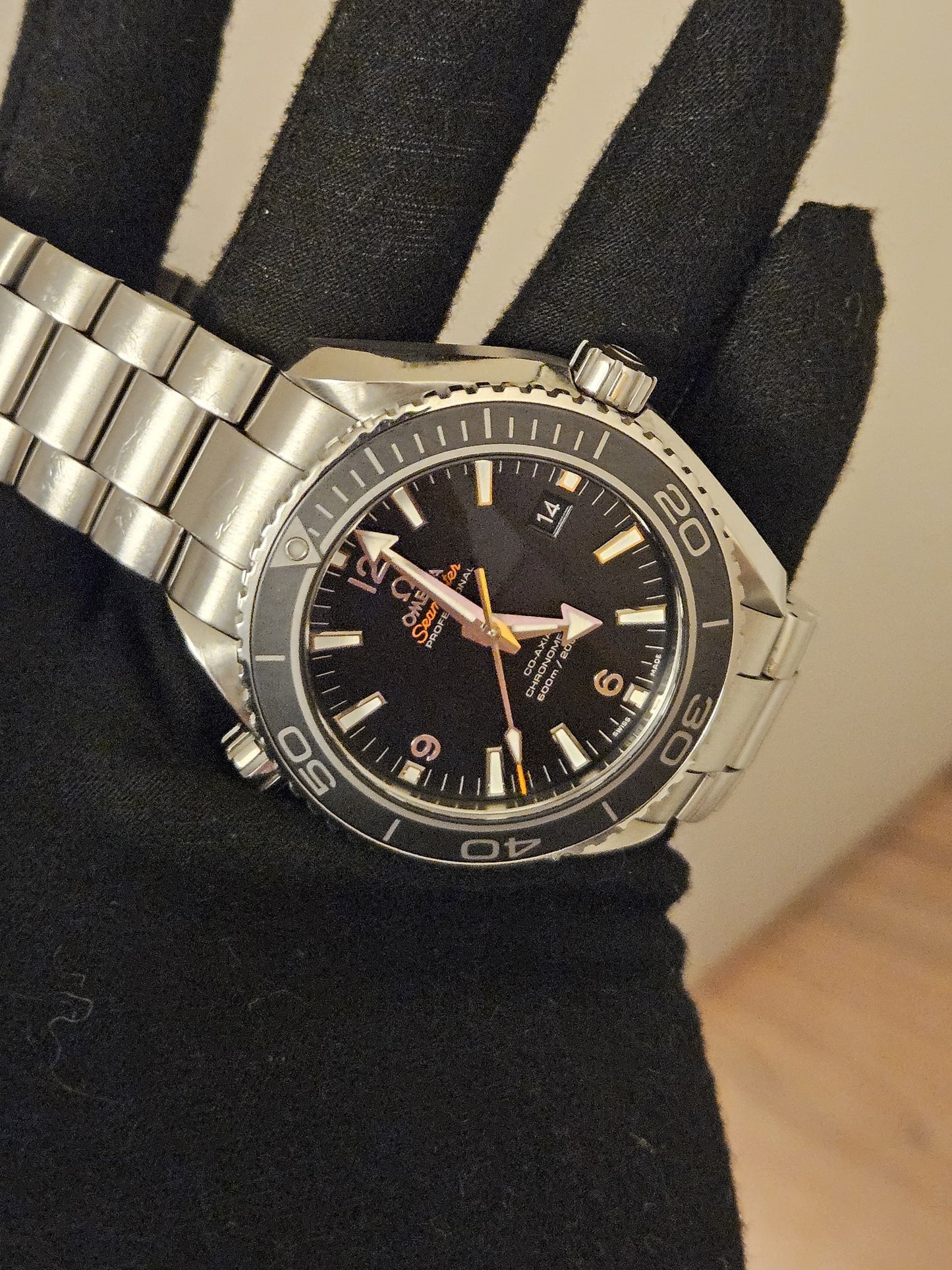 Omega Seamaster planet ocean 46mm 232.30.46.21.01.001