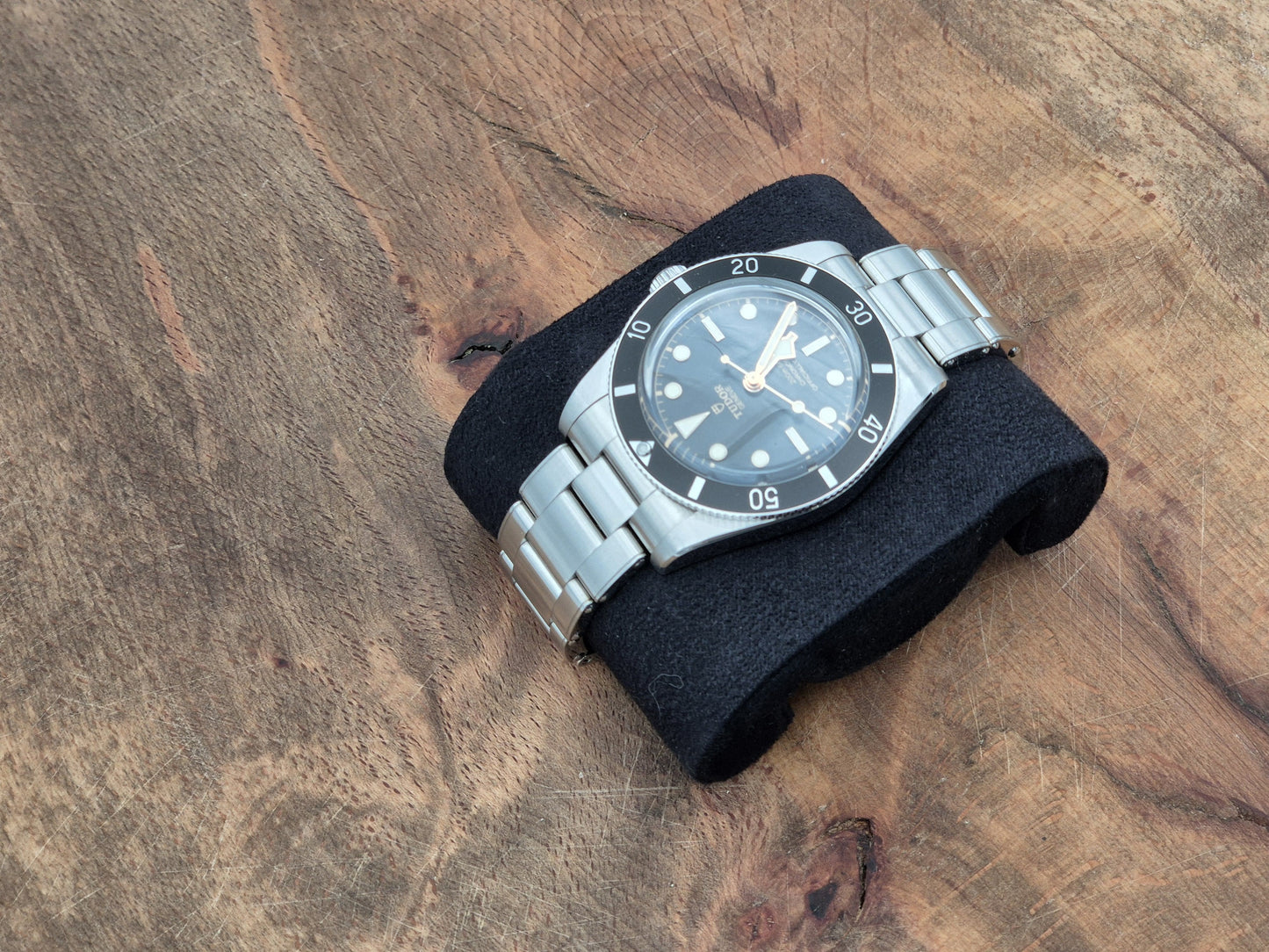 Tudor black bay 54 bb54 m79000n-0001