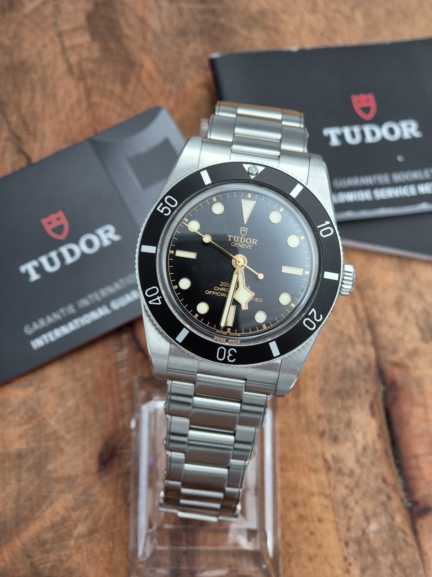 Tudor black bay 54 bb54 m79000n-0001