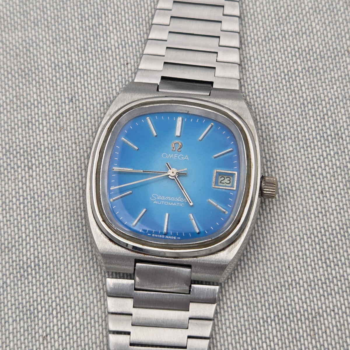Omega Seamaster Vintage blue gradient dial 166.0216
