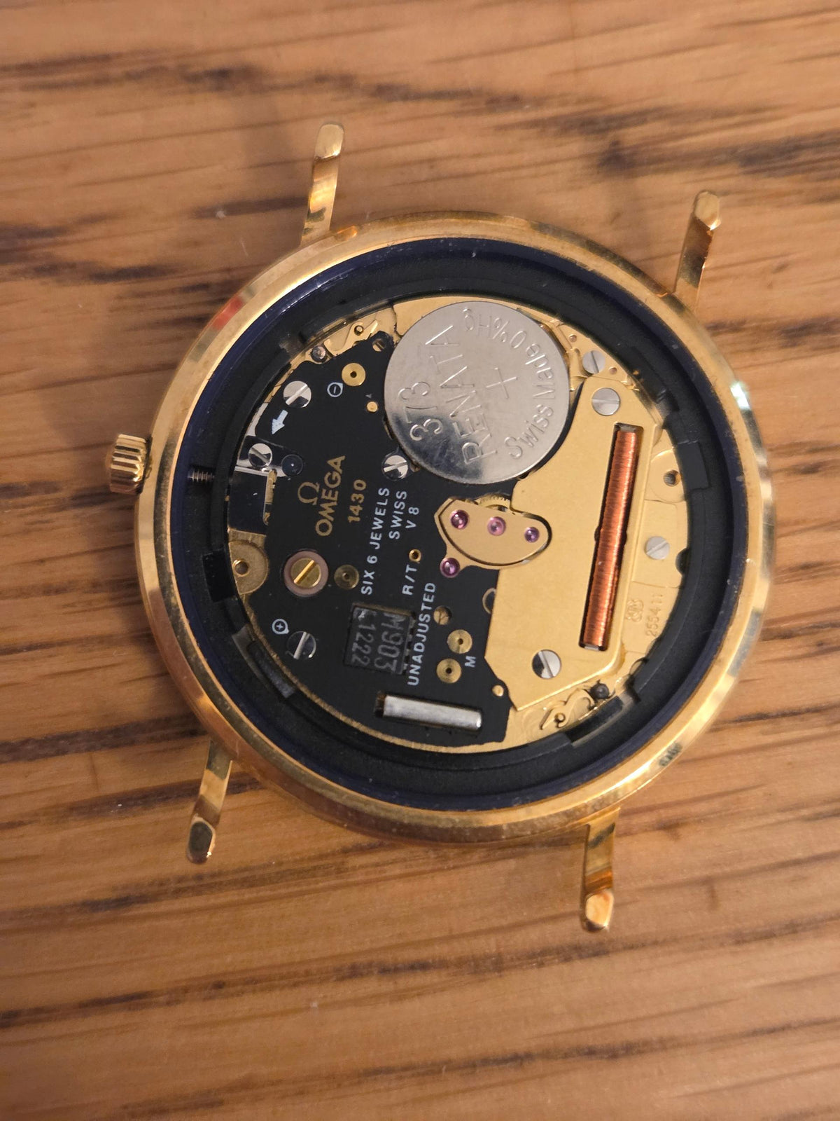 Omega Seamaster Jubilée 18k gold quartz (526)