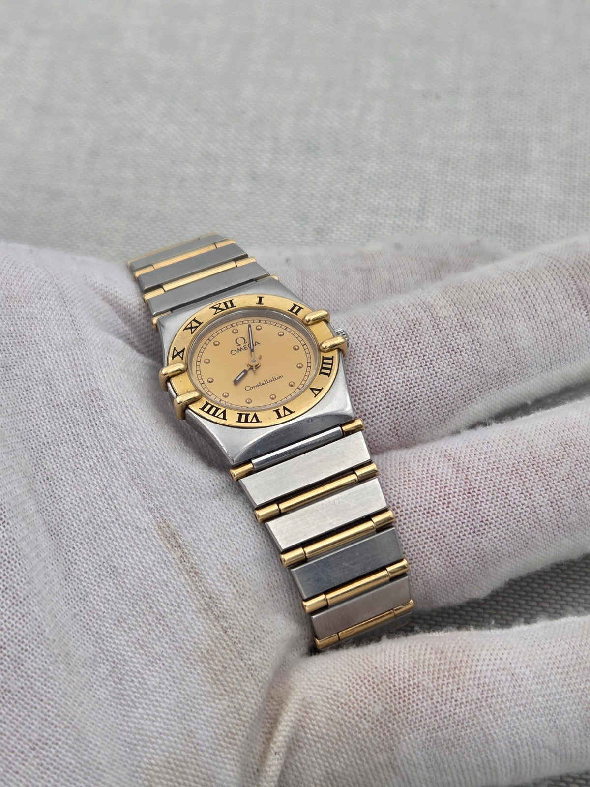 Omega Constellation ladies Full bar quartz 795.1080