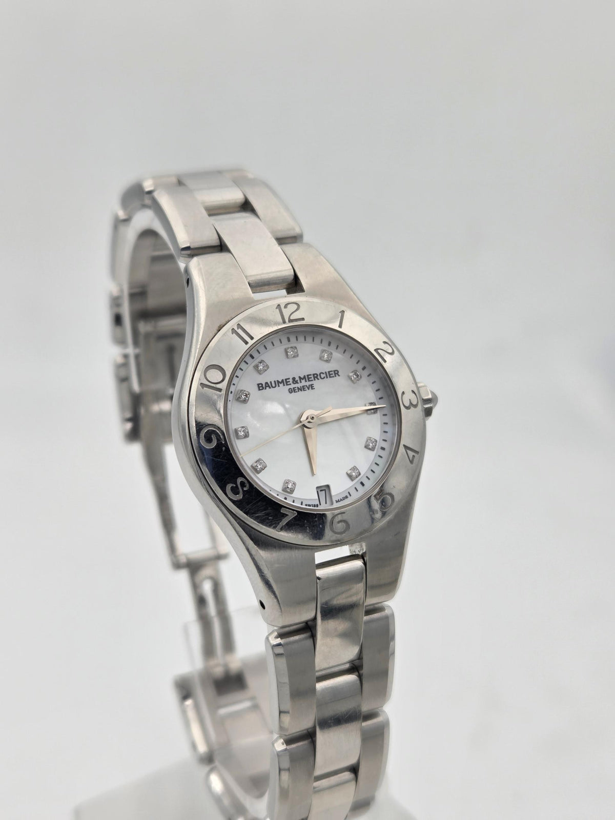 Baume & Mercier 27mm Ladies’ Watch Date Linea Mother of pearl dial 65690