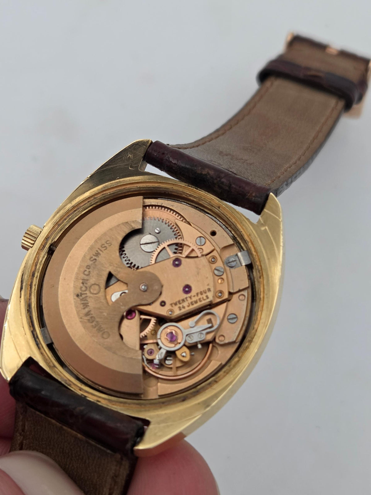 Omega Seamaster Rare Genève seamaster c shape 18k gold