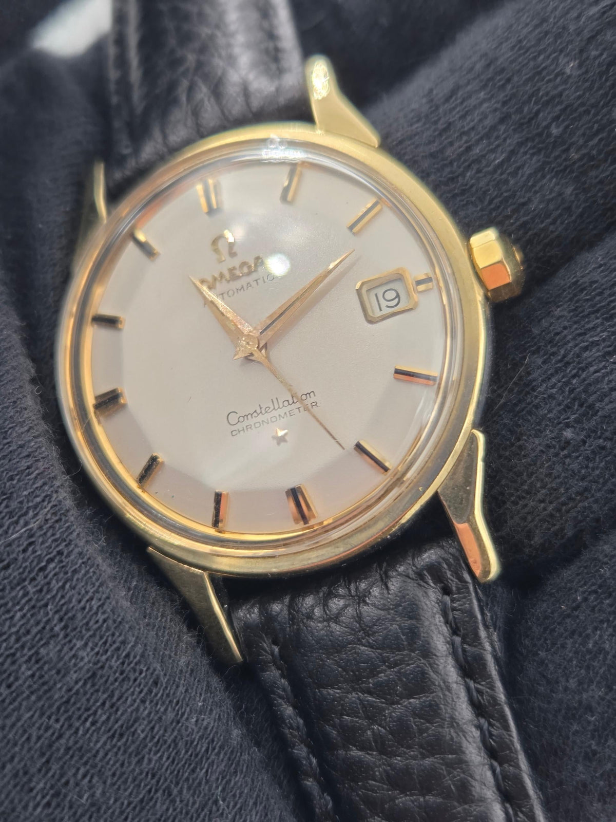 Omega Constellation Pie-pan piepan dogleg constellation 561 (541)