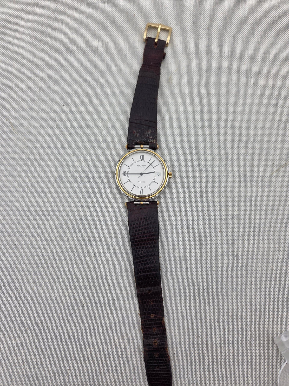 Van Cleef & Arpels La Collection 18k gold and steel quartz (243)
