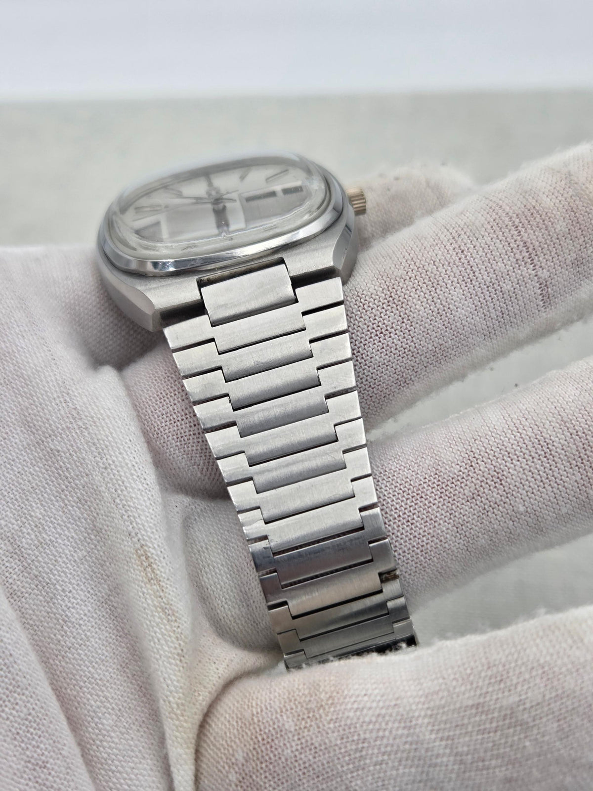 Omega Seamaster Serviced 1y warranty 166.0216