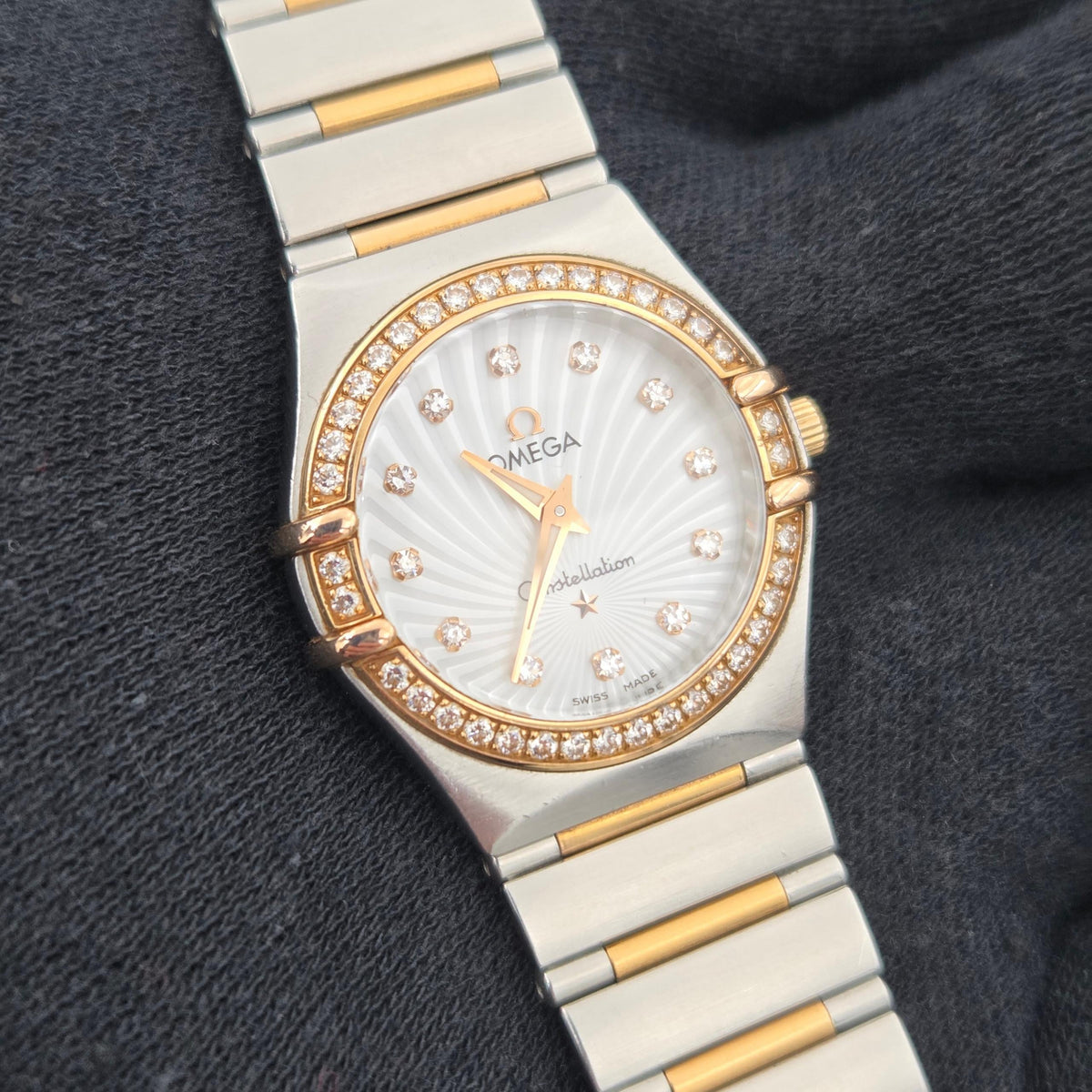 Omega Constellation Lady constellation shell diamonds rose gold