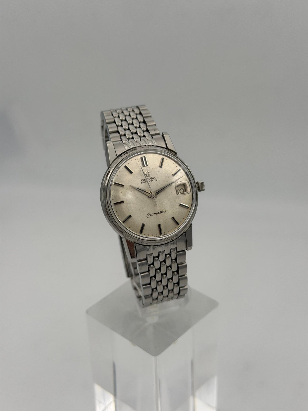 Omega Vintage Seamaster automatic in steel Serviced 1y warranty 166.003