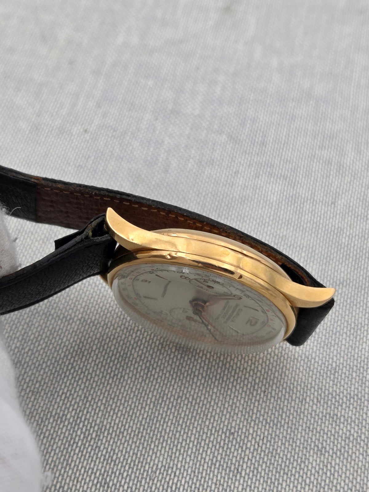 Chronographe Suisse Cie Galia Chronographe suisse galia 18k gold