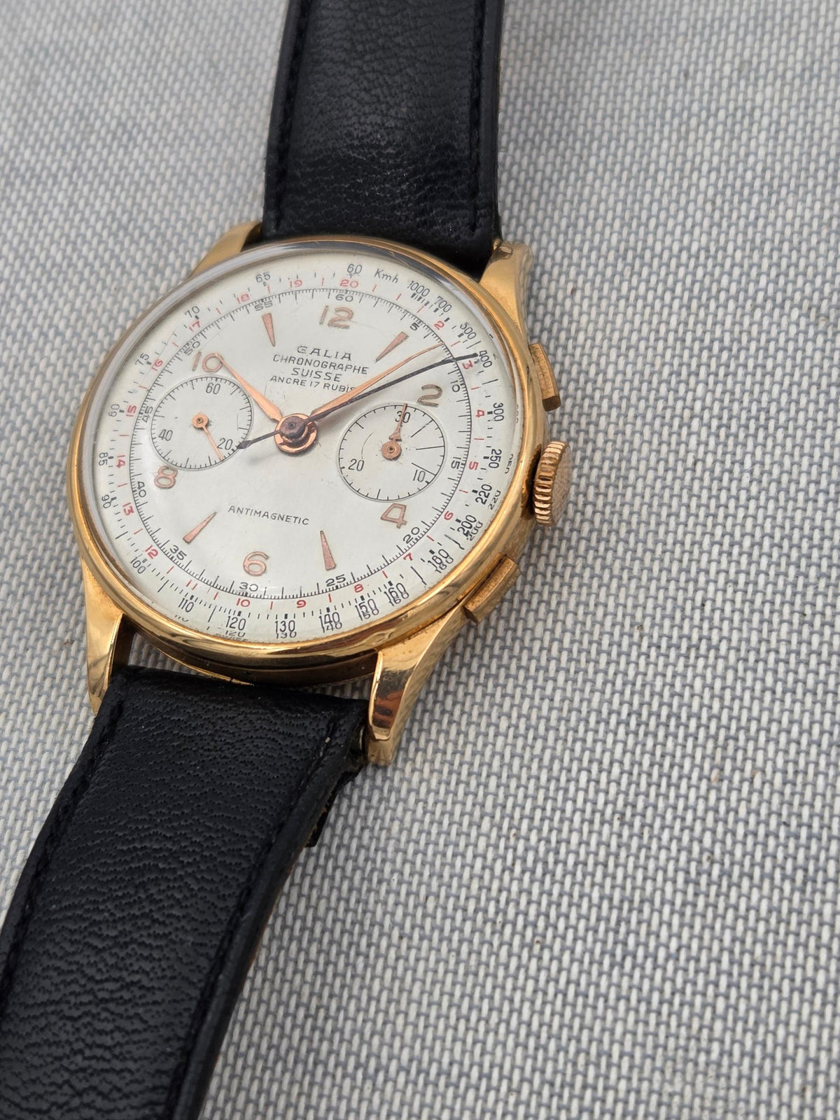 Chronographe Suisse Cie Galia Chronographe suisse galia 18k gold