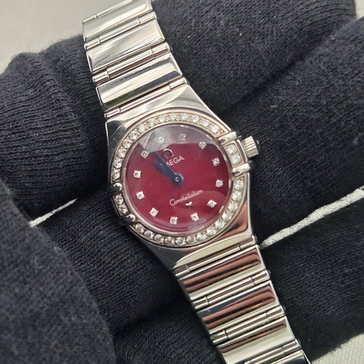 Omega Constellation Lady constellation red MOP 1457.78.00 895.1249