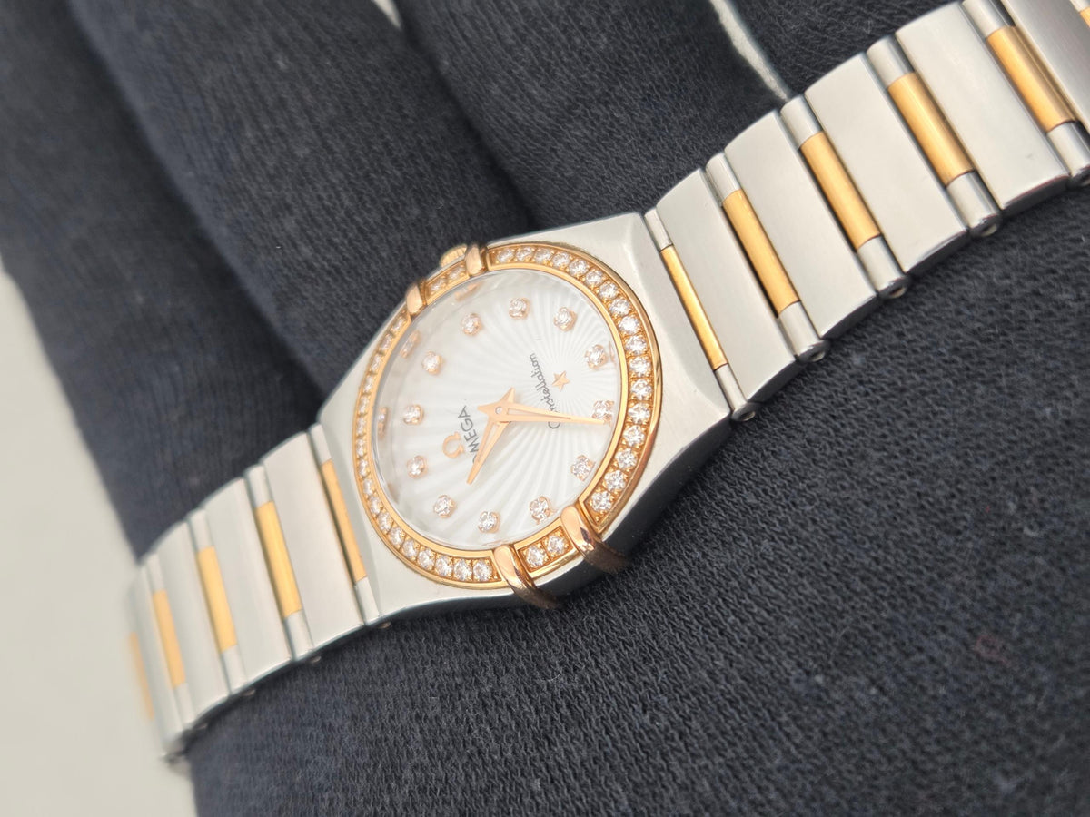 Omega Constellation Lady constellation shell diamonds rose gold