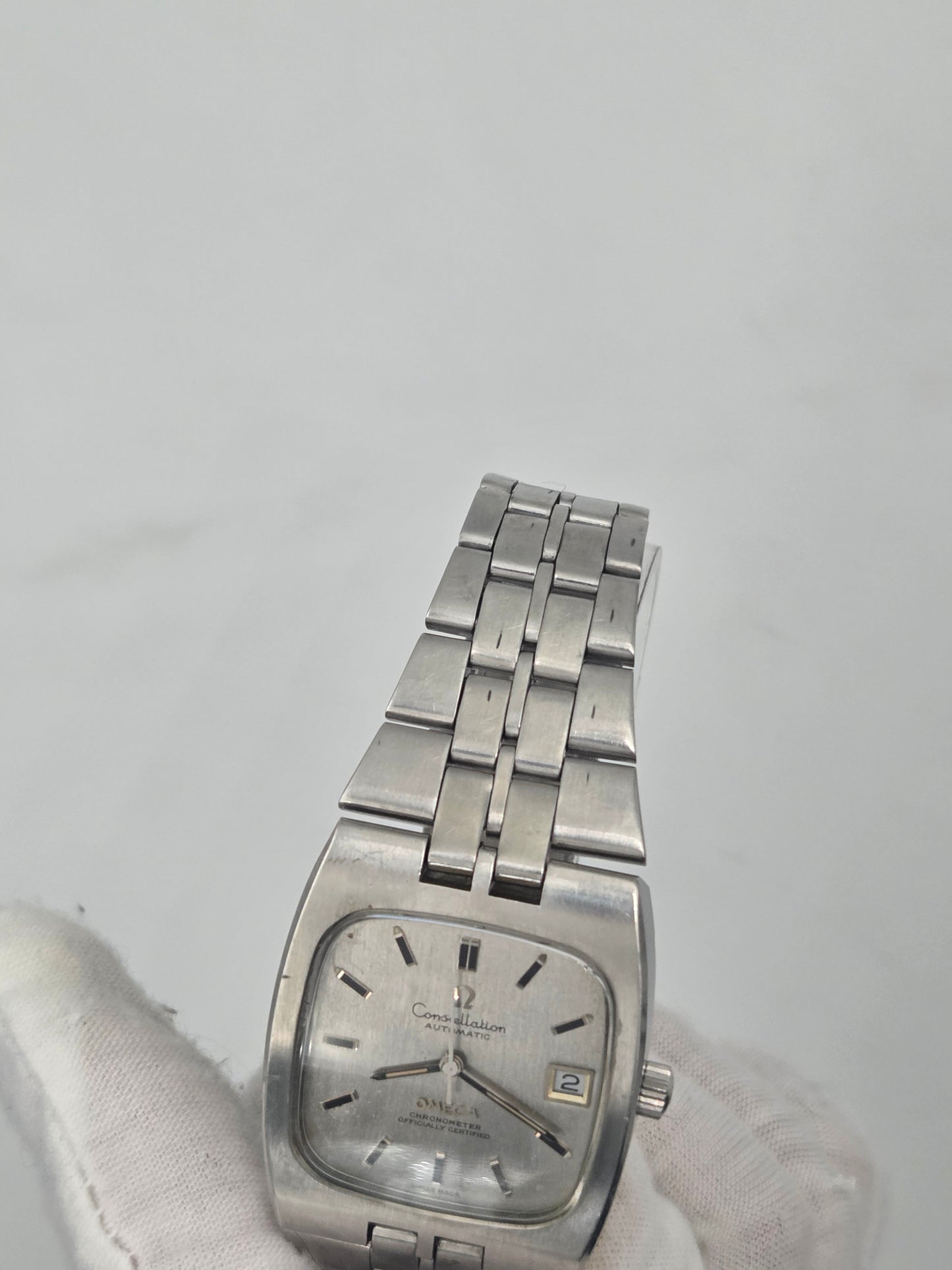 Omega Constellation chronometer tv case 168.047