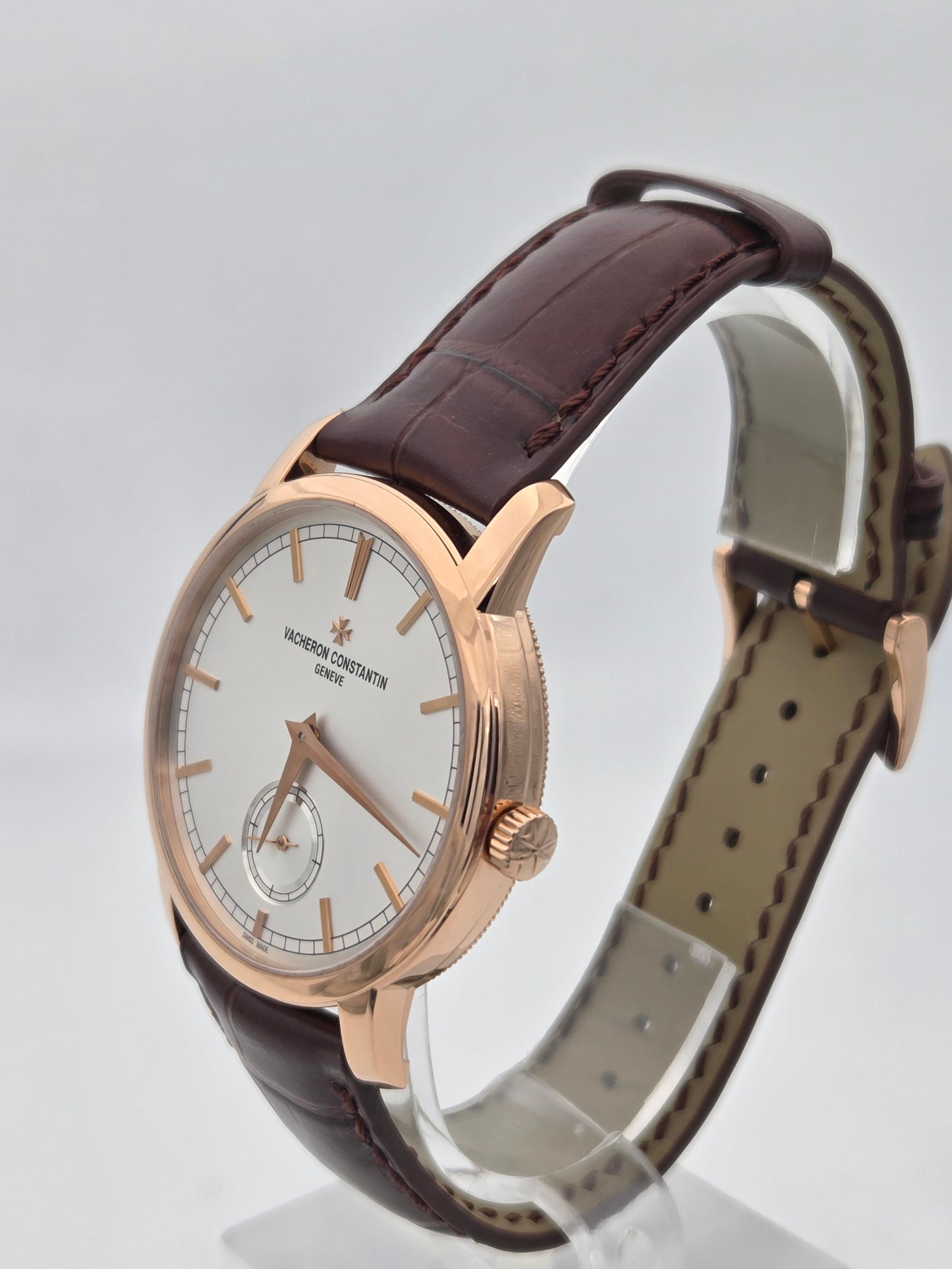 Vacheron Constantin Traditionnelle Manual-Winding Small Seconds, Ref. 82172/000R-9382 in 18k Rose Gold, Mint, Papers 2012