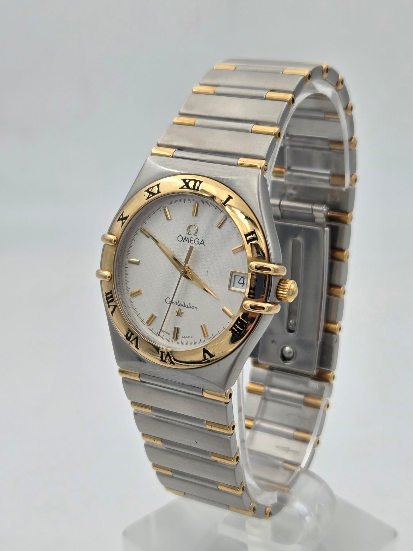 Omega Constellation Manhattan – Ref. 1312.30 33.5mm, Quartz, Steel & 18k Yellow Gold full set