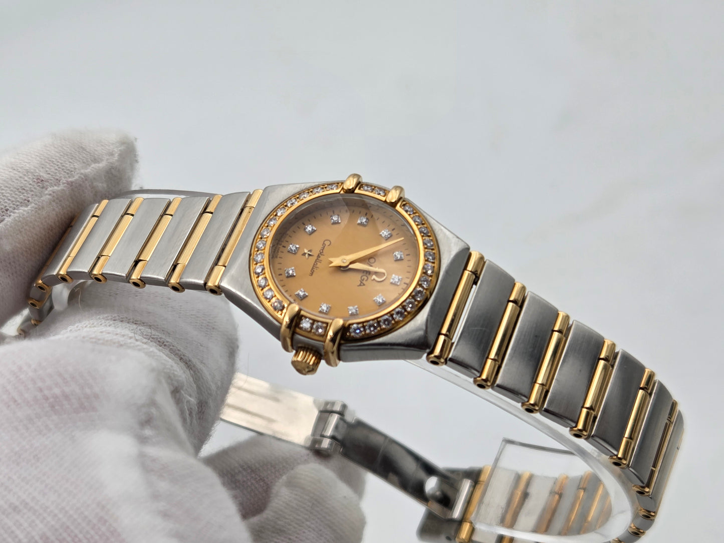 Omega lady constellation 22mm diamonds steel and gold ref 1267.75.00