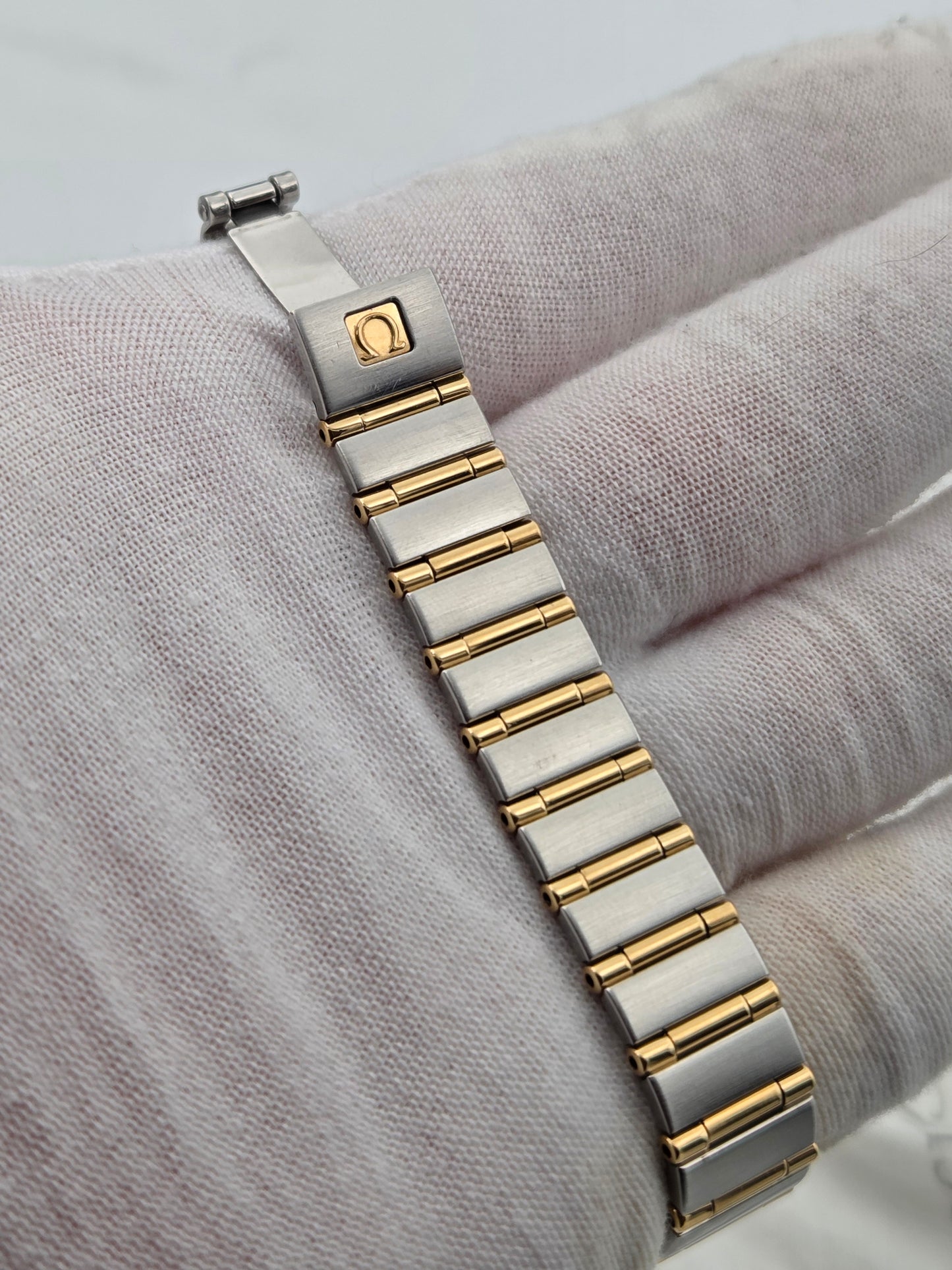 Omega lady constellation 22mm diamonds steel and gold ref 1267.75.00