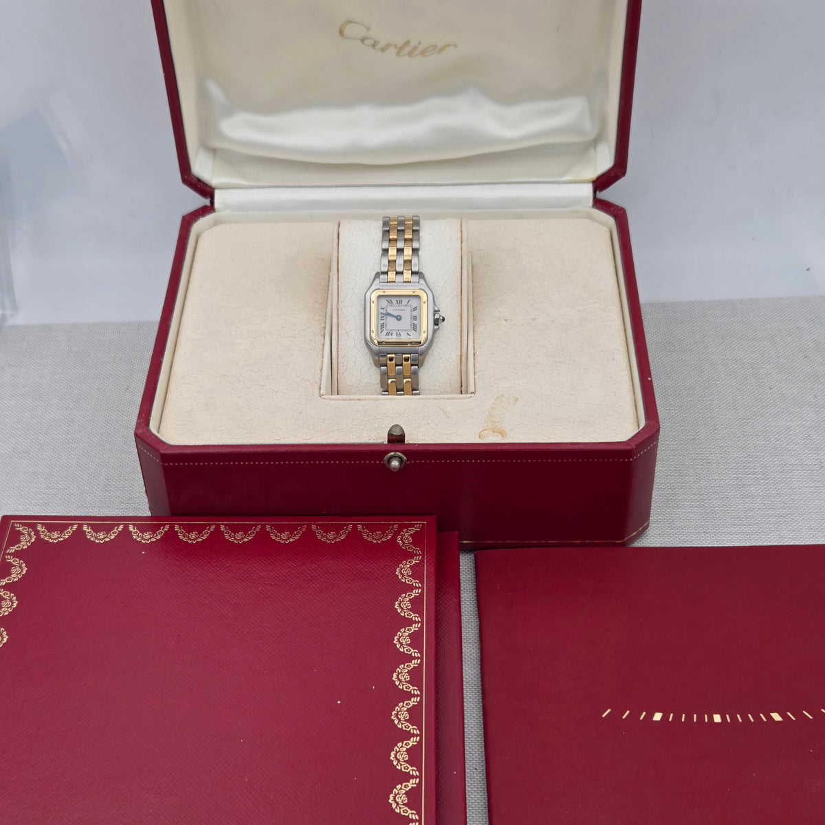 Cartier panthère small 2 rows gold 66921 similar to 112000r and 1120 etc