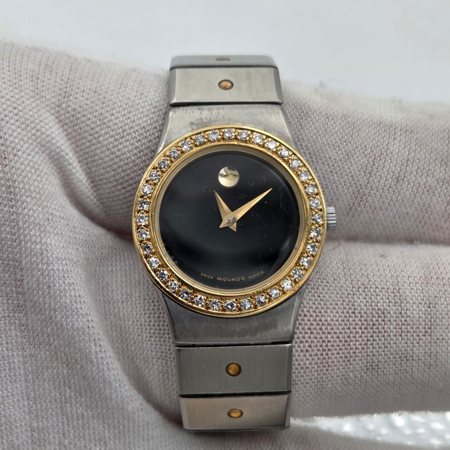 Movado museum lady 24mm quartz diamonds steel and gold 85a1836