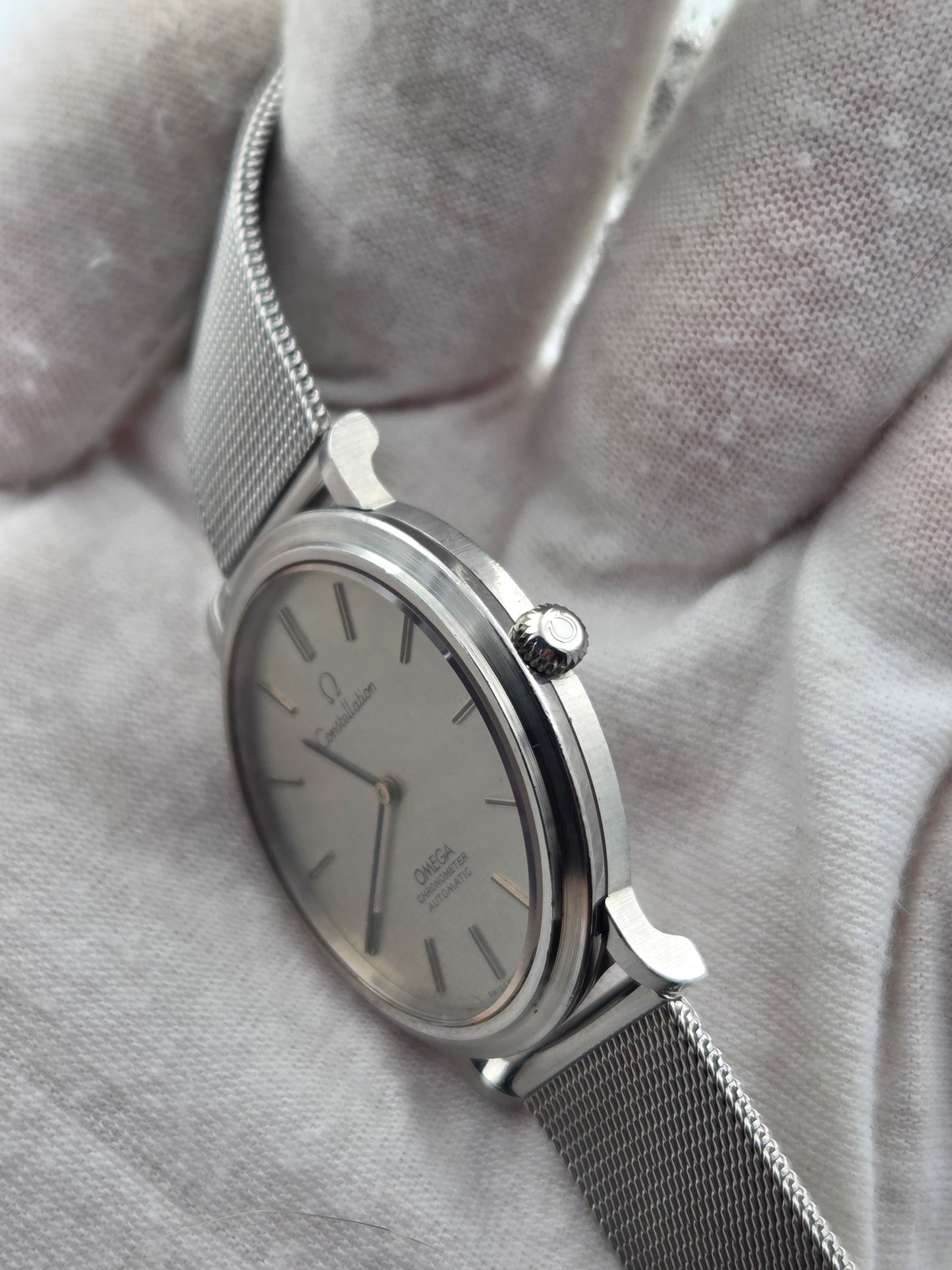 Omega Constellation automatic ultra thin 157.0001 calibre 712, mesh bracelet 2057