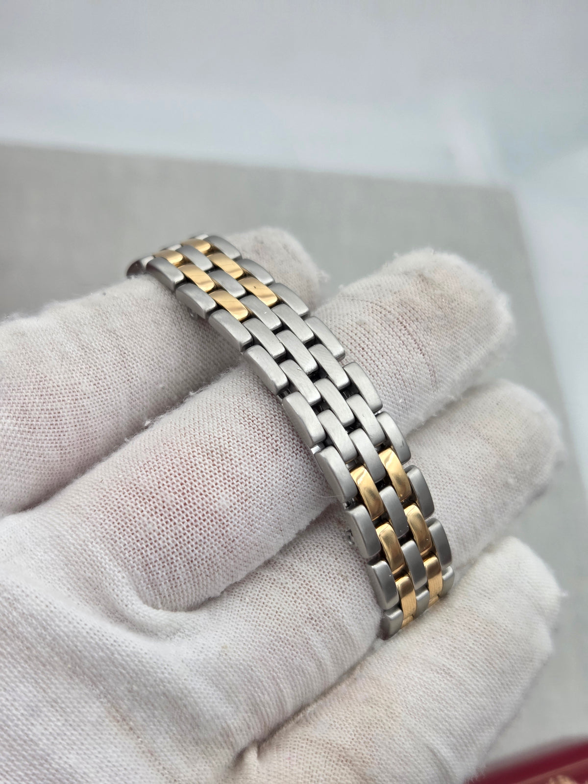 Cartier panthère small 2 rows gold 66921 similar to 112000r and 1120 etc
