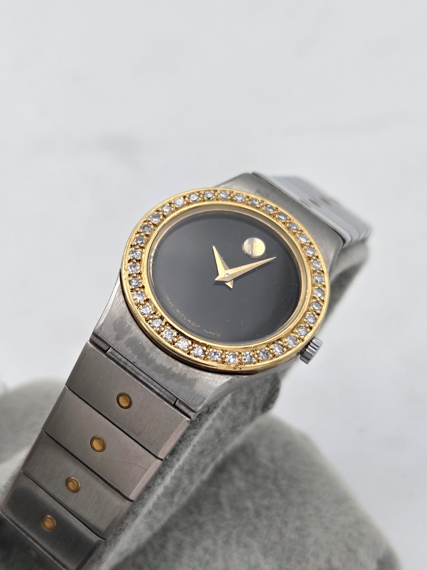 Movado museum lady 24mm quartz diamonds steel and gold 85a1836