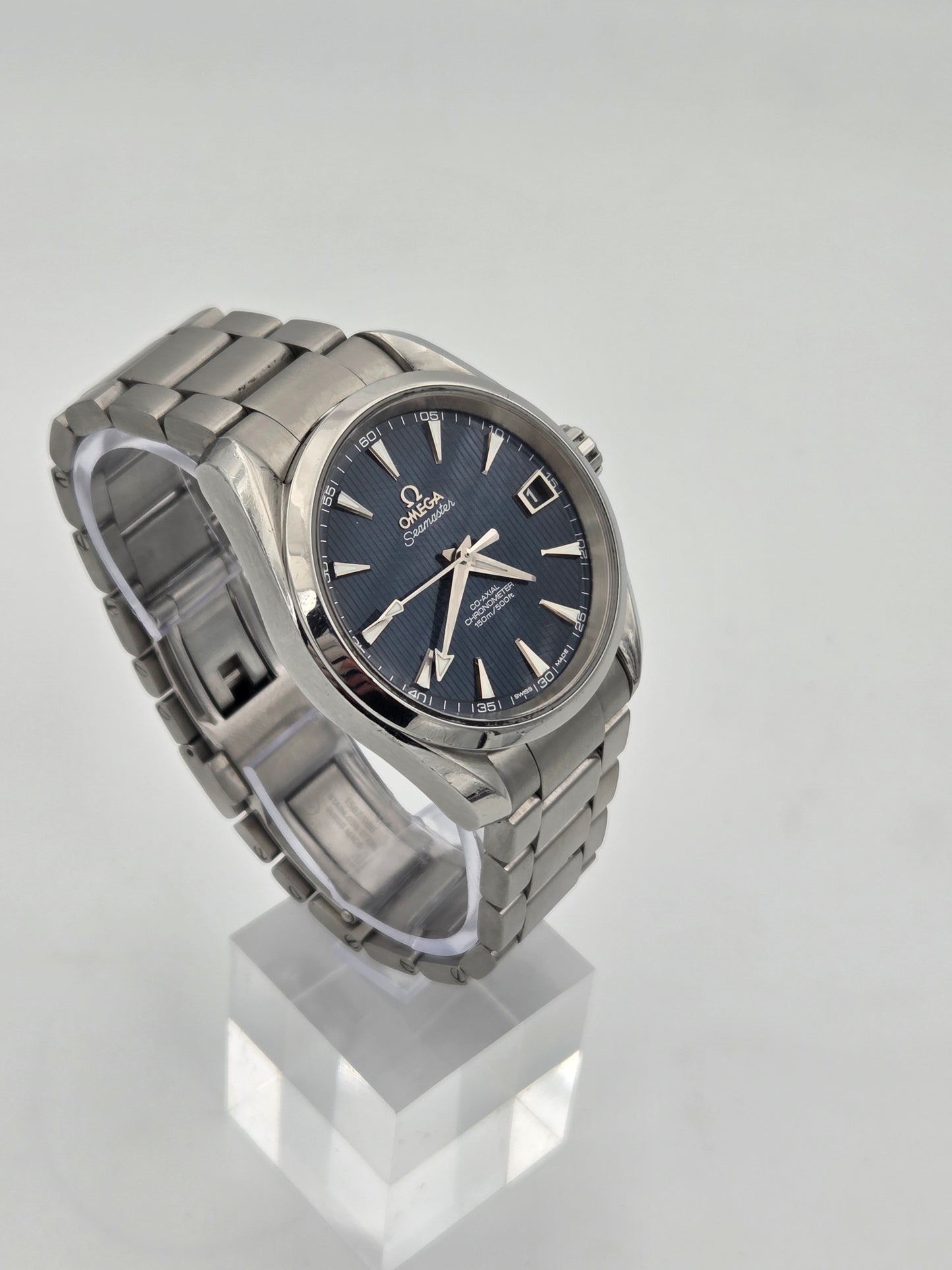 Omega aqua terra Skyfall 231.10.39.21.03.001 blue dial