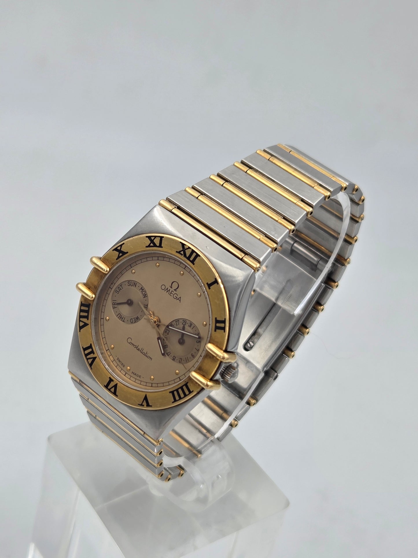 Omega Constellation day date owl Manhattan ref 396.1070 397.1080 steel and gold full bar