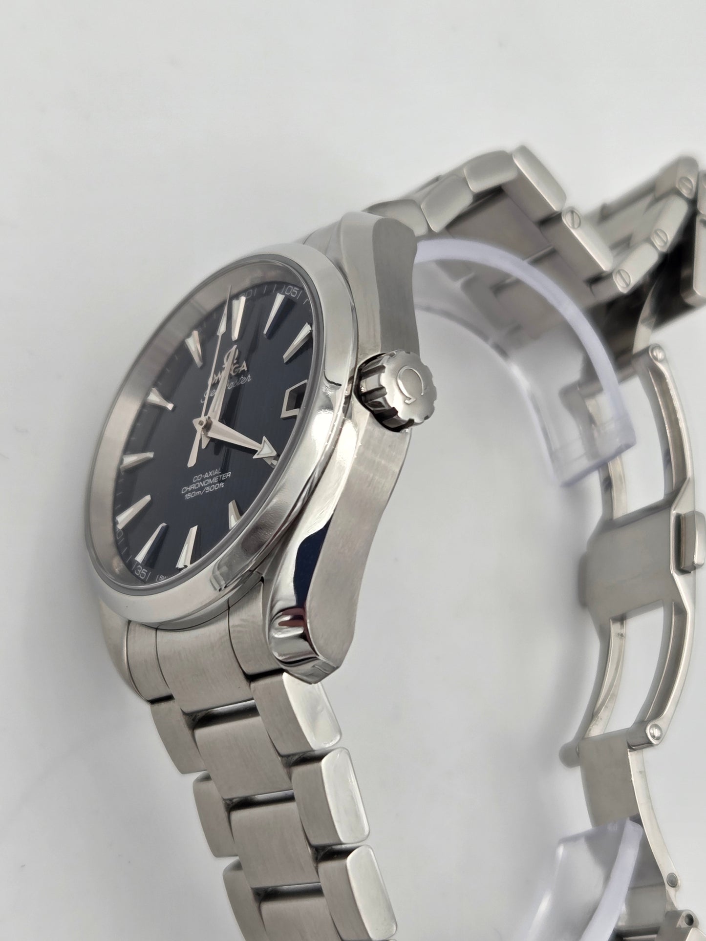 Omega aqua terra Skyfall 231.10.39.21.03.001