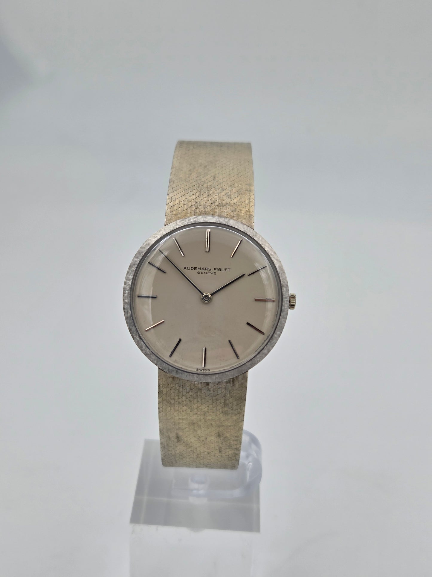Audemars Piguet vintage disco volante white gold 34mm